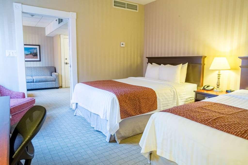 Quality Inn & Suites Downtown Charlottetown Room photo