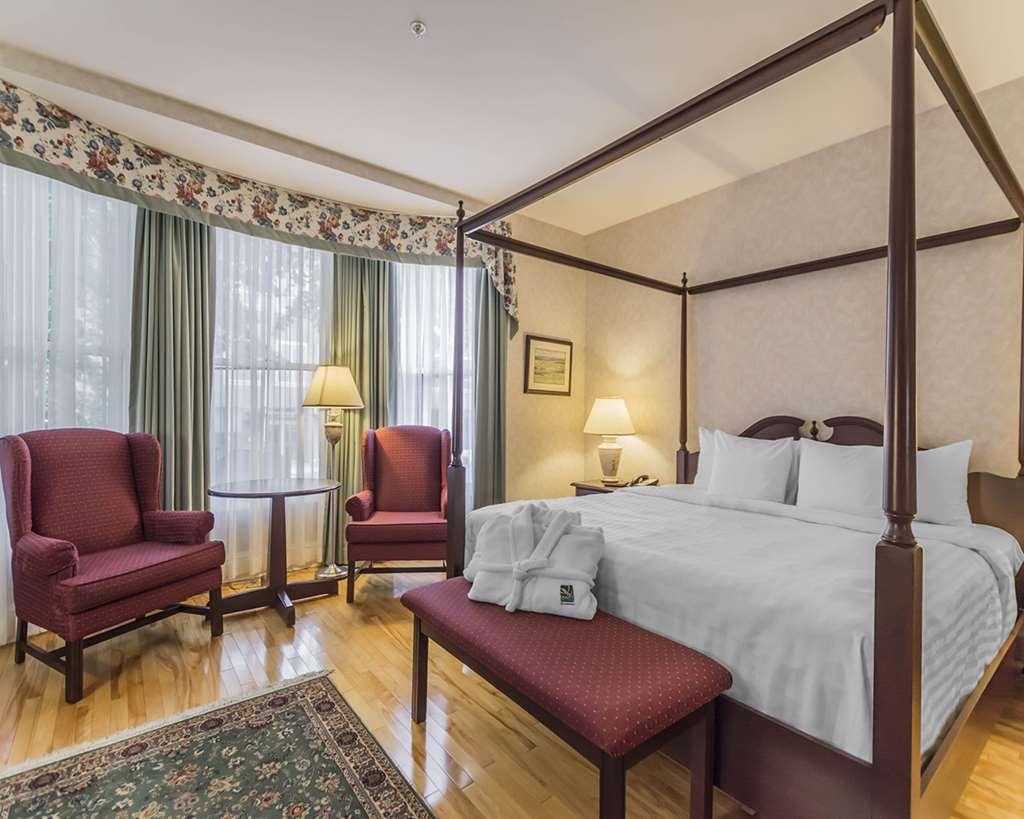 Quality Inn & Suites Downtown Charlottetown Room photo