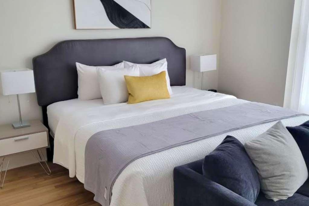 Quality Inn & Suites Downtown Charlottetown Room photo